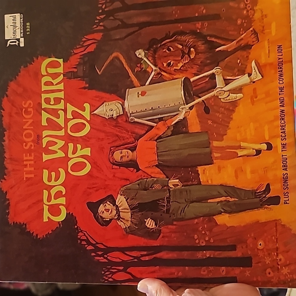 Disneyland Records--The Songs from The Wizard of Oz LP Vinyl 1969 Vintage